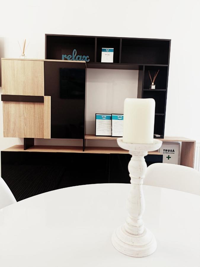 Christopher Apartment ออราแด ภายนอก รูปภาพ
